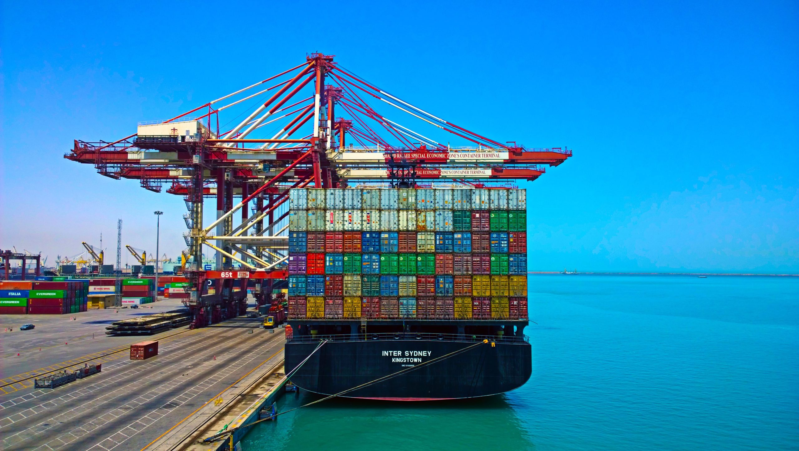 Desembaraço aduaneiro para importações: Como funciona e o que é?